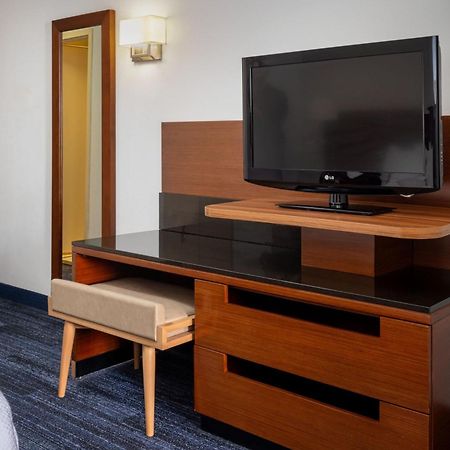 Fairfield Inn & Suites By Marriott Smithfield Eksteriør billede