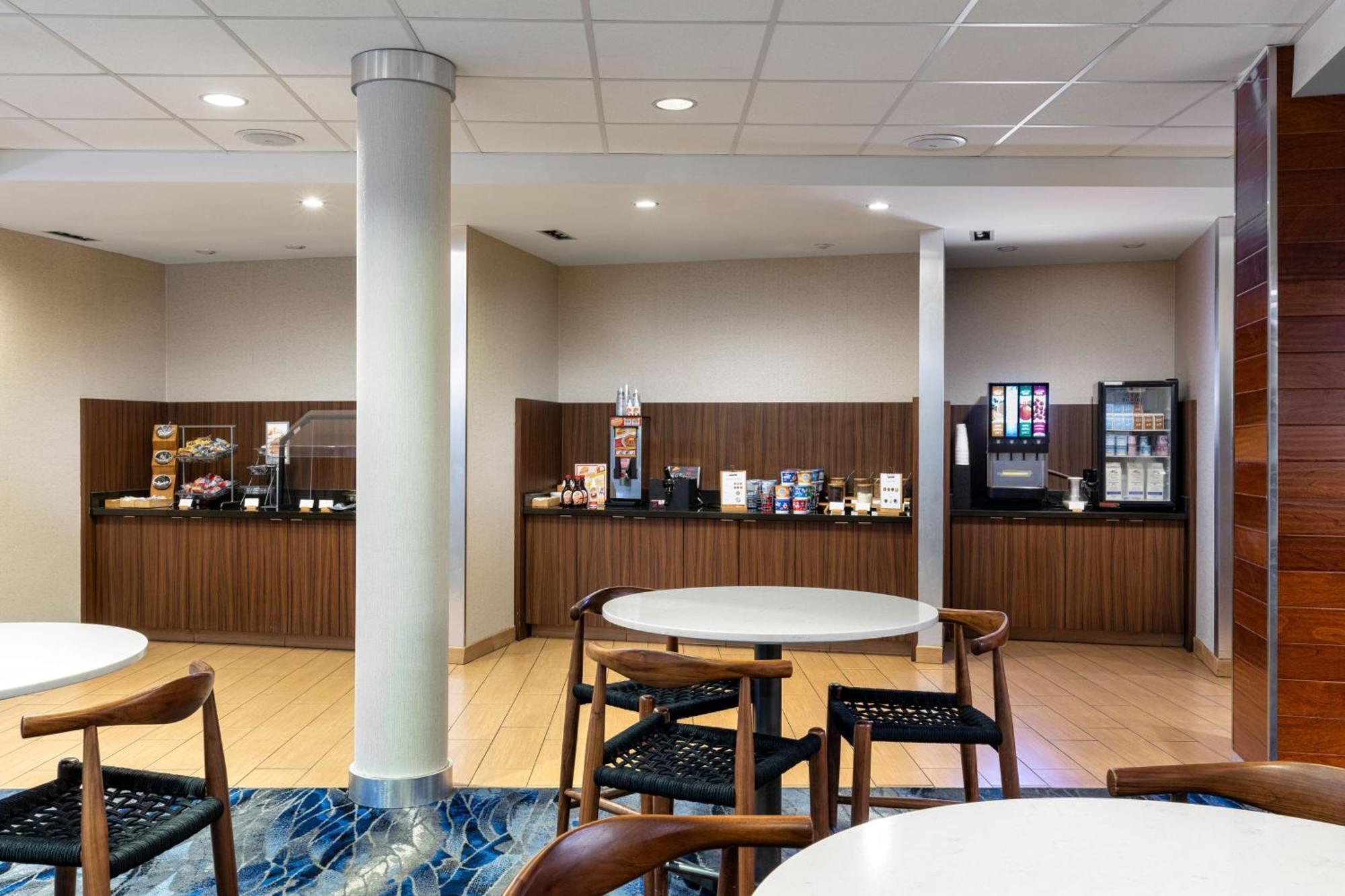 Fairfield Inn & Suites By Marriott Smithfield Eksteriør billede