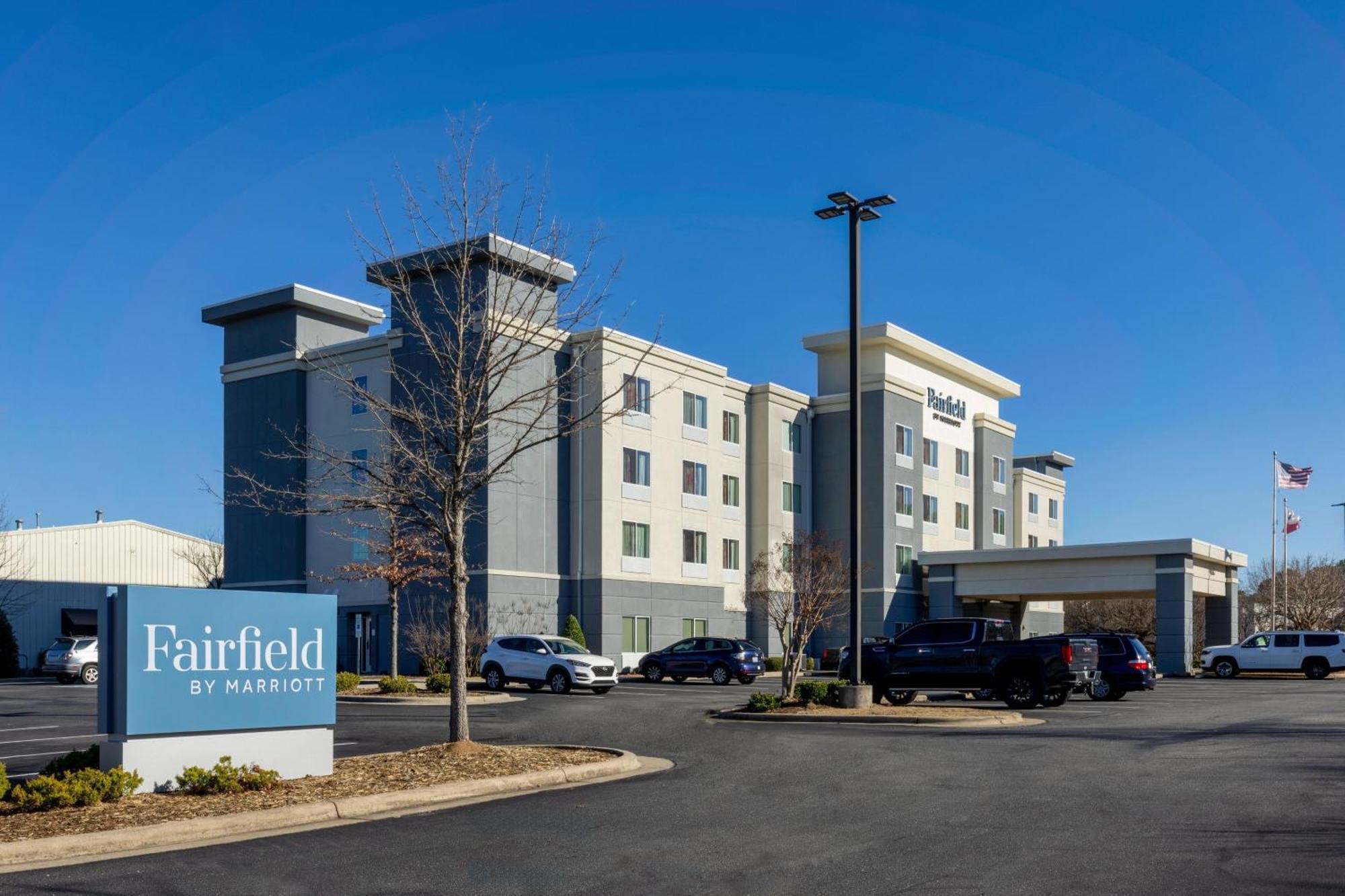 Fairfield Inn & Suites By Marriott Smithfield Eksteriør billede