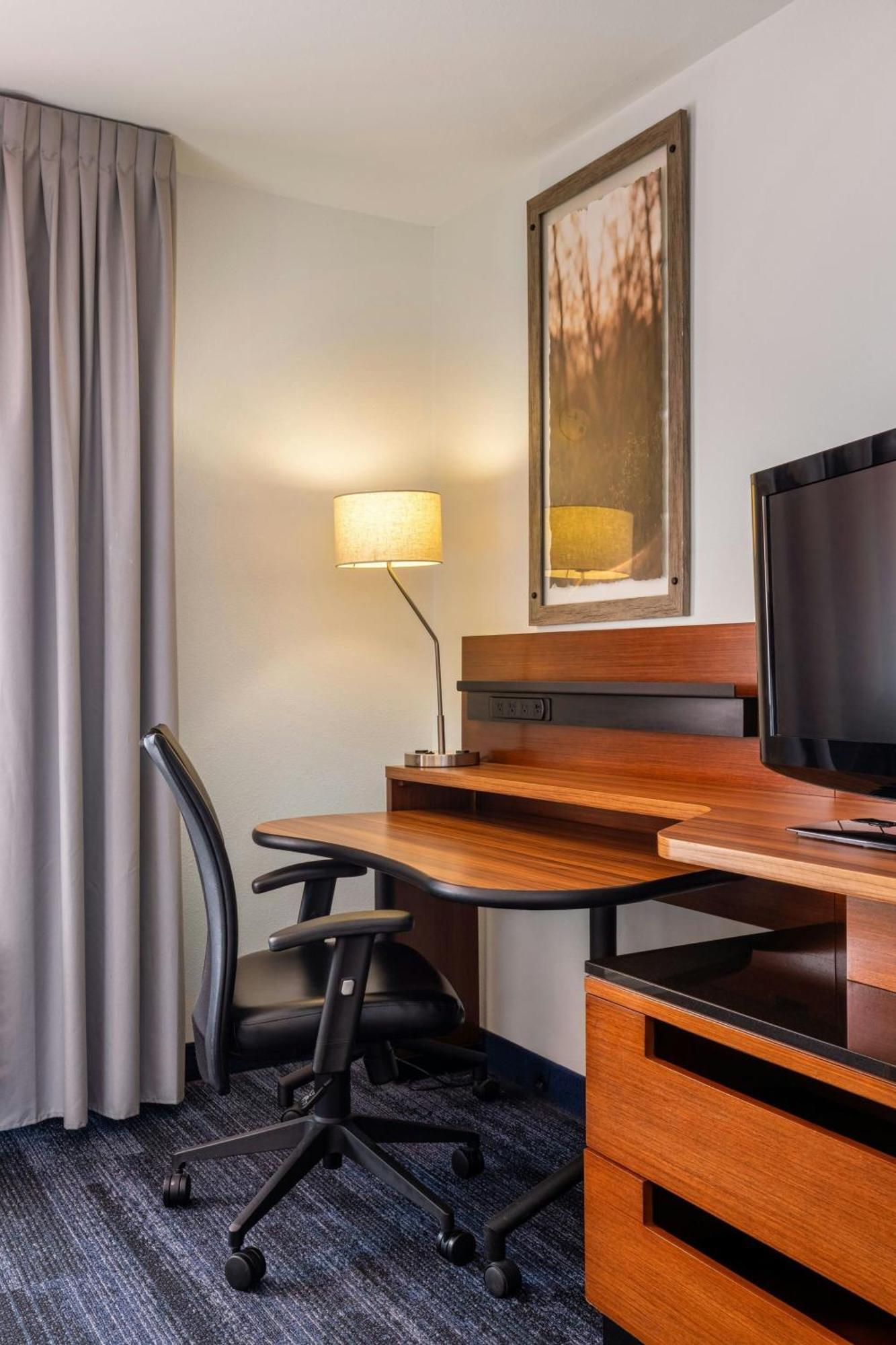 Fairfield Inn & Suites By Marriott Smithfield Eksteriør billede